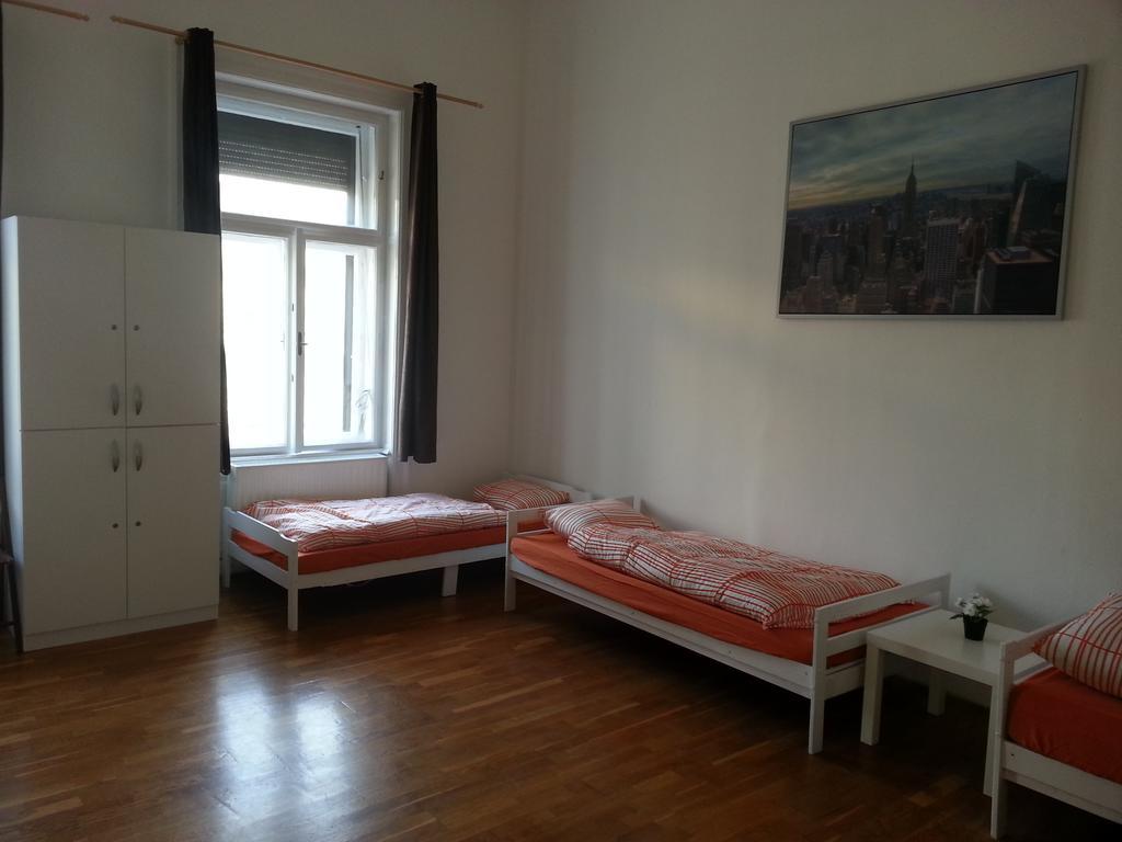 בודפשט Caterina Private Rooms And Apartments חדר תמונה